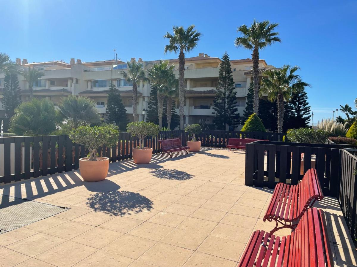 Apartmán Moderna Y Alegre Vivienda Junto Al Mar . Roquetas de Mar Exteriér fotografie